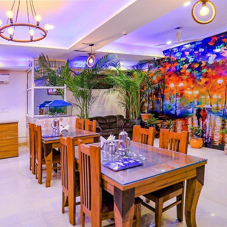 Fabhotel The Kiara Near Igi Delhi Airport ニューデリー エクステリア 写真