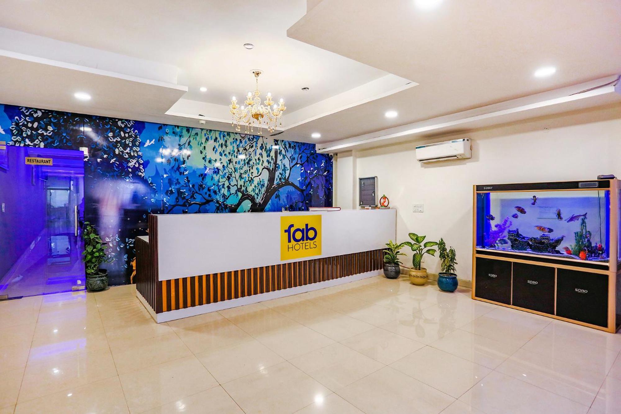 Fabhotel The Kiara Near Igi Delhi Airport ニューデリー エクステリア 写真