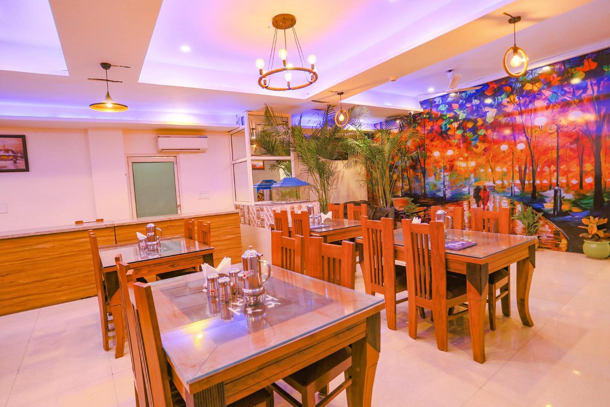 Fabhotel The Kiara Near Igi Delhi Airport ニューデリー エクステリア 写真