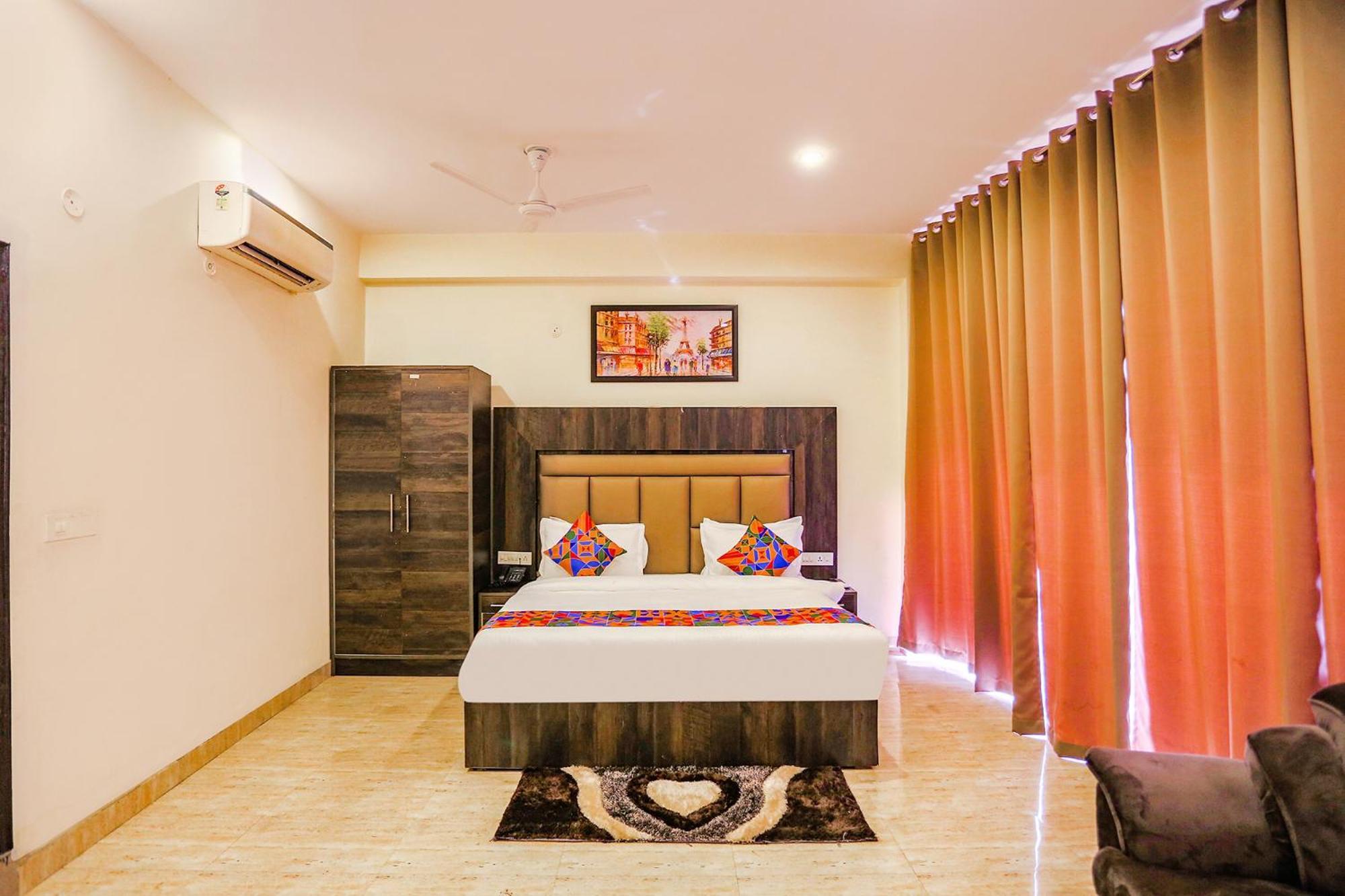 Fabhotel The Kiara Near Igi Delhi Airport ニューデリー エクステリア 写真