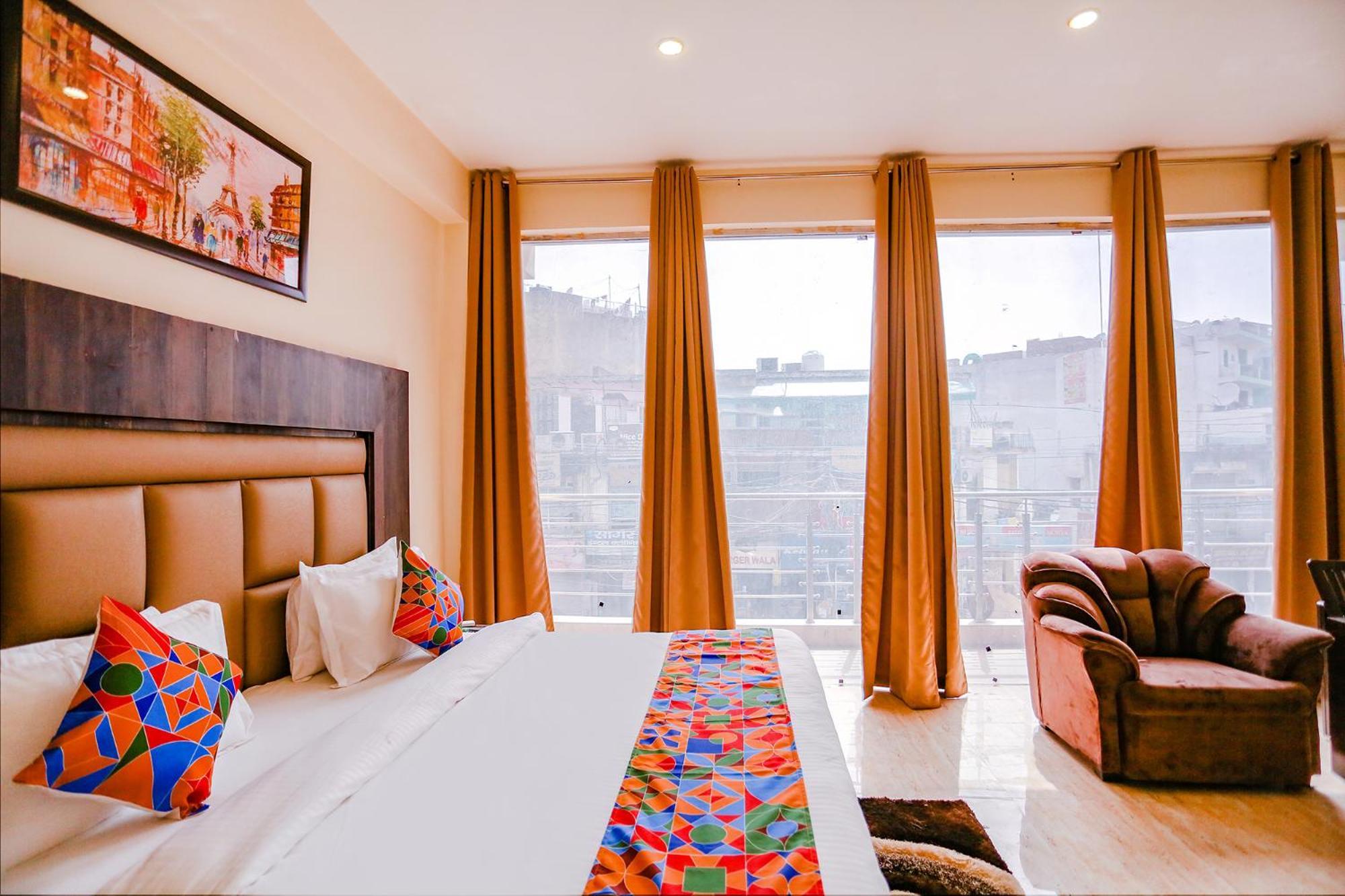 Fabhotel The Kiara Near Igi Delhi Airport ニューデリー エクステリア 写真